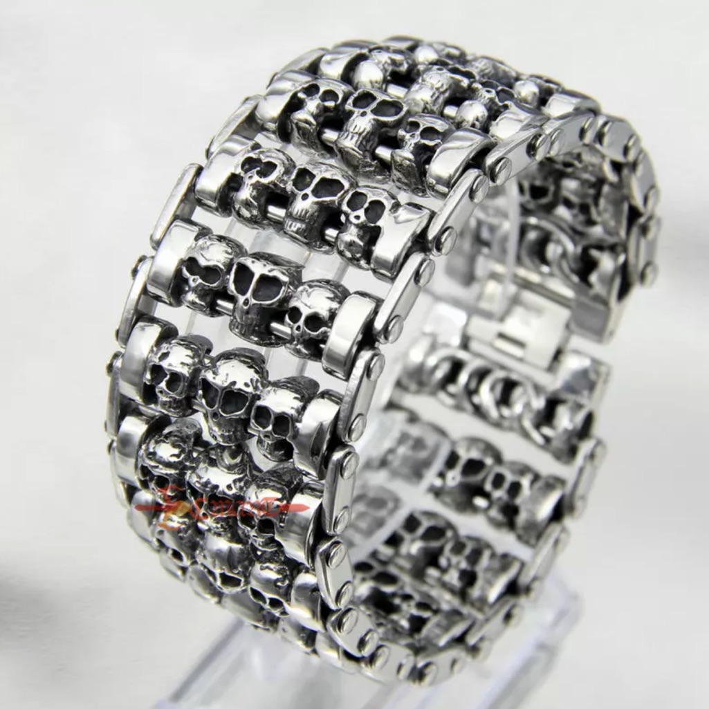 Man Stainless Steel Skull Motor Bracelet